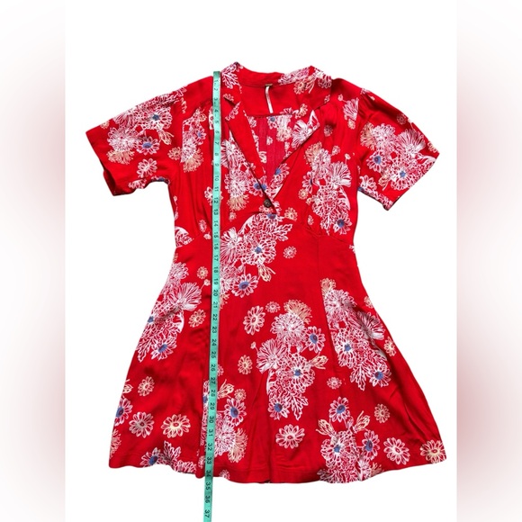 Free People Blue Hawaii Red Floral Print Mini Dress Size Large. - Picture 4 of 9